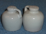 Jug shakers glazed white sand